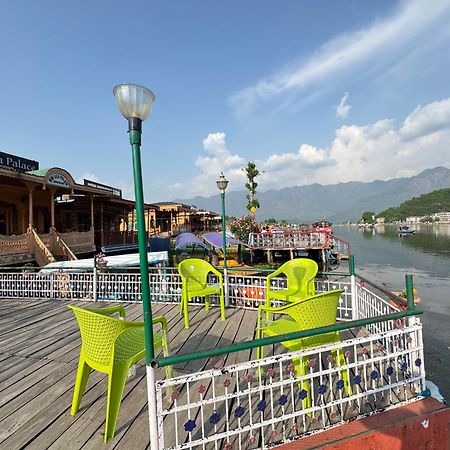 New Sea Palace Houseboats Srīnagar Kültér fotó