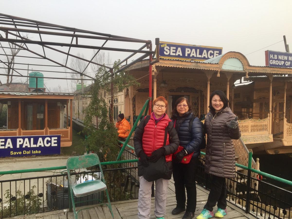 New Sea Palace Houseboats Srīnagar Kültér fotó